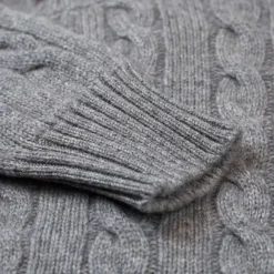 Cable Pullover 