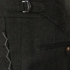 Double-Breasted Suit 