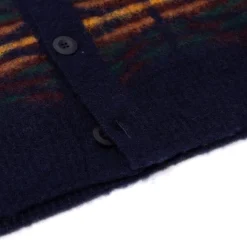 Howlin' Cardigan 
