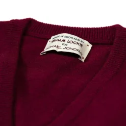 Jumper "Oxton Vee" Made From Fine Scottish 1 Ply Cashmere