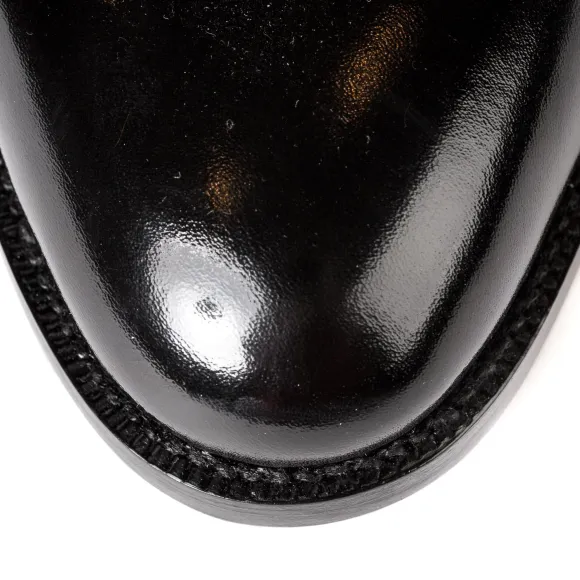Oxford "Seamless" Made Of Black Hand-Crafted Calfskin - Purely Handcra