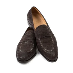 Pennyloafer "Dress" Made Of Dark Brown Croc-Suede - Purely Handcrafted