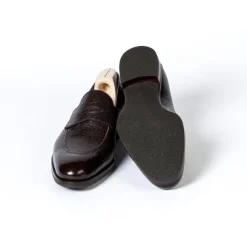 Penny Loafer Made Of Dark Brown Scotch Grain Calfskin - Hand-Polished