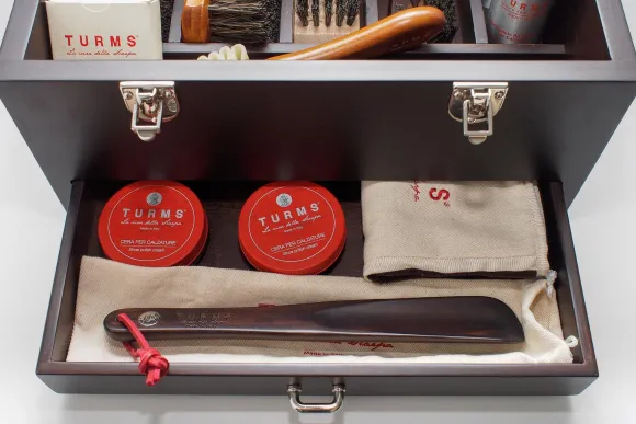 Shoe-Polish Box "Luxury"
